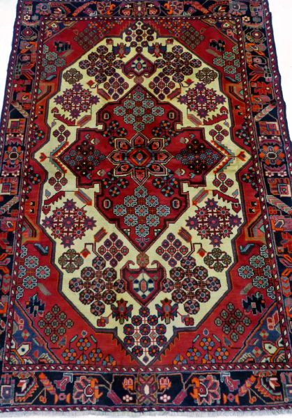 https://www.armanrugs.com/ | 4' 5" x 6' 7" Beige Shiraz Handmade Wool Authentic Persian Rug