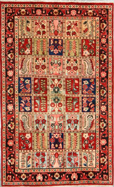 https://www.armanrugs.com/ | 4' 3" x 6' 10" Red Bakhtiari Hand Knotted Wool Authentic Persian Rug